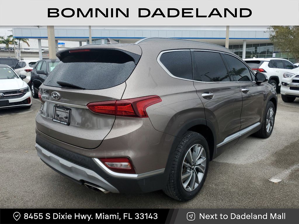 2019 Hyundai Santa Fe Ultimate photo 4