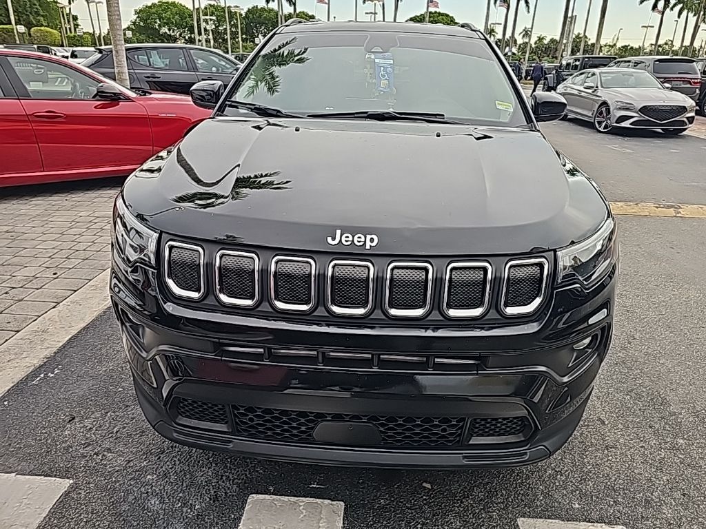 Image 2 of 2022 Jeep Compass Latitude SUV