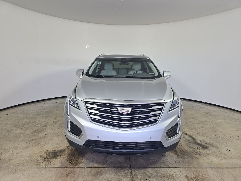 2018 Cadillac XT5 Luxury photo 3