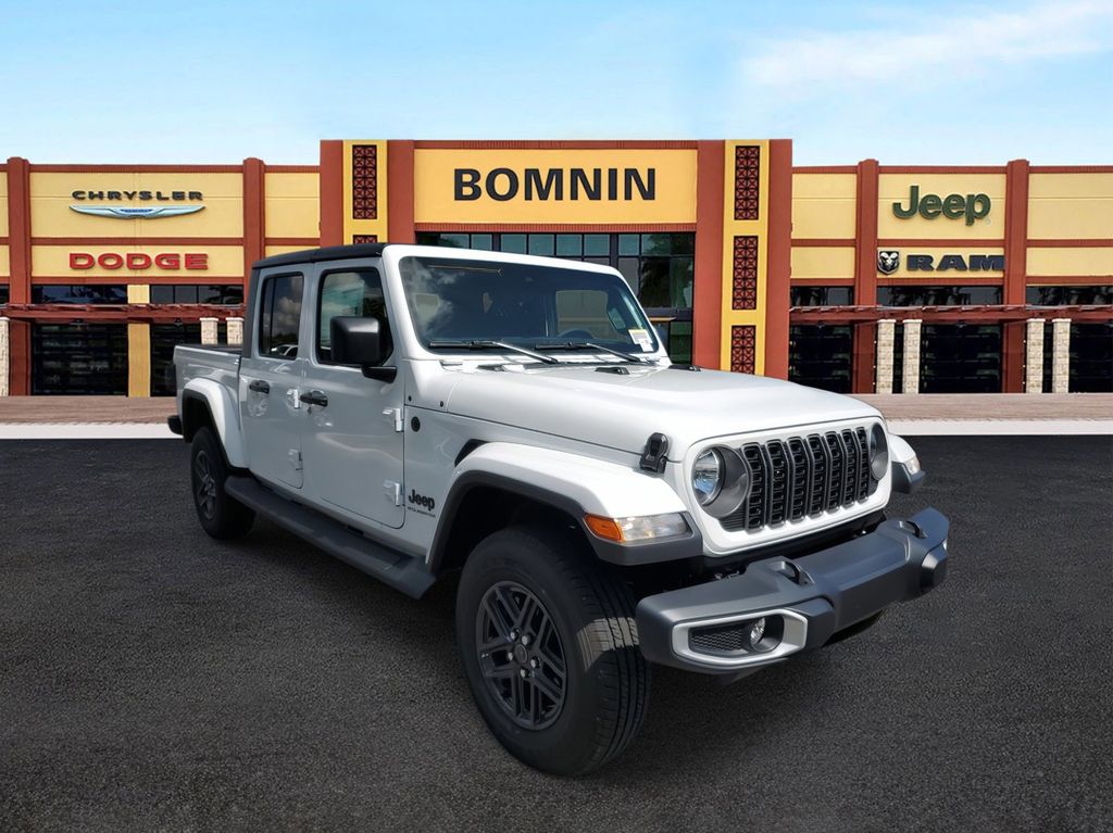 2025 Jeep Gladiator Sport photo 2