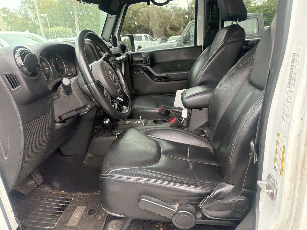 Used 2014 Jeep Wrangler Unlimited Altitude SUV