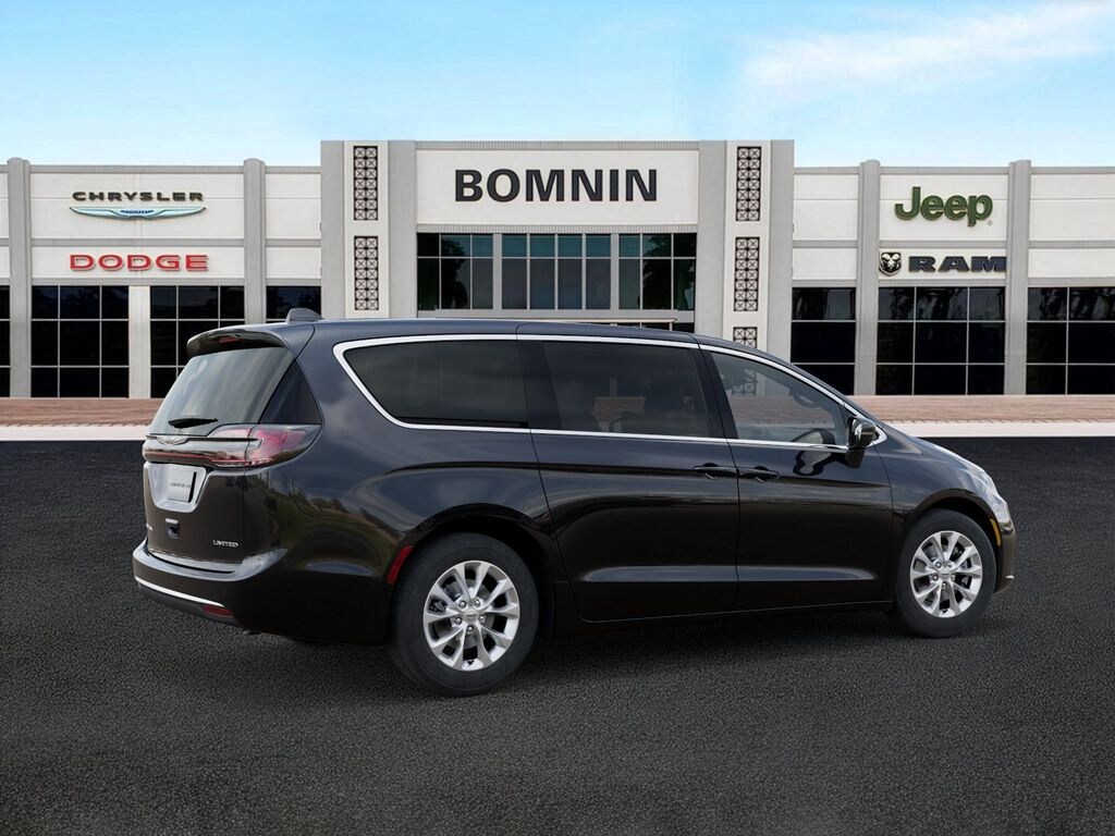 New 2026 Chrysler Pacifica Limited Passenger Van