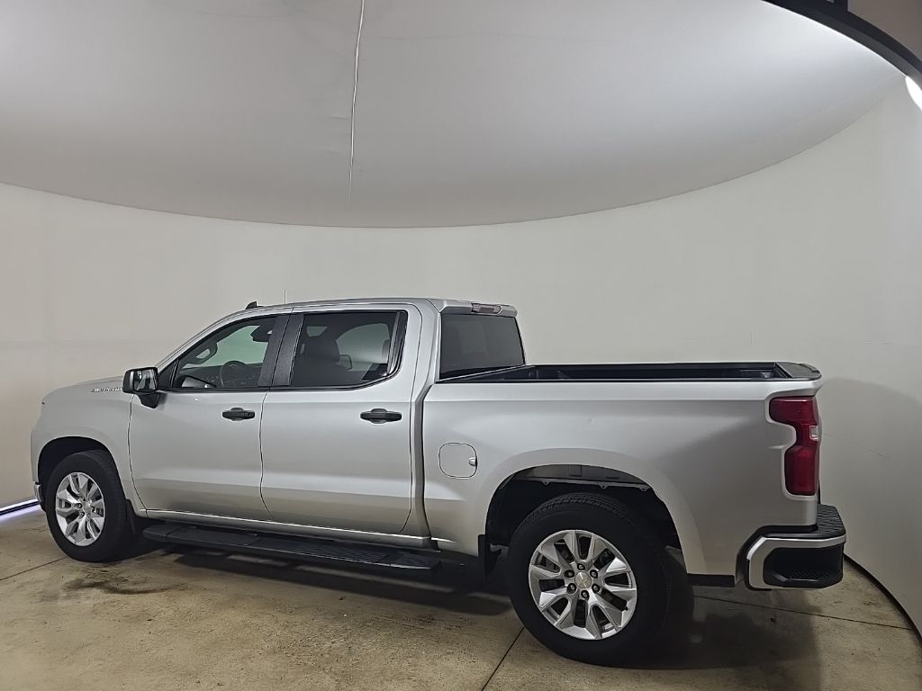 2022 Chevrolet Silverado 1500 Custom photo 4
