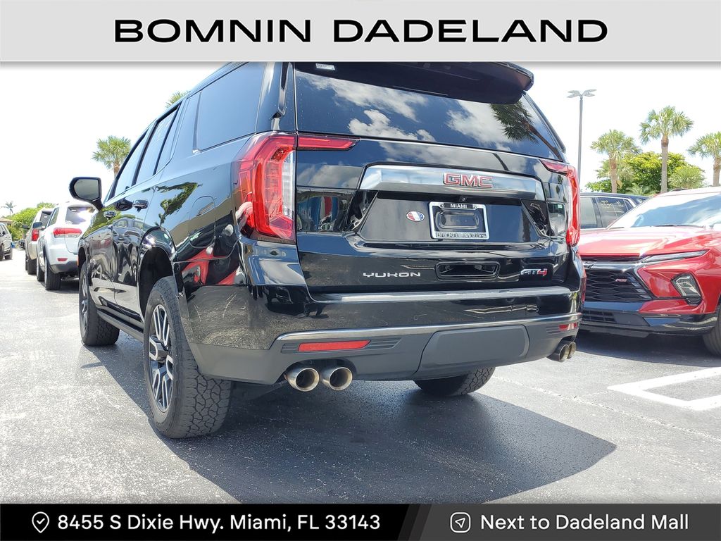2022 Gmc Yukon AT4 photo 3