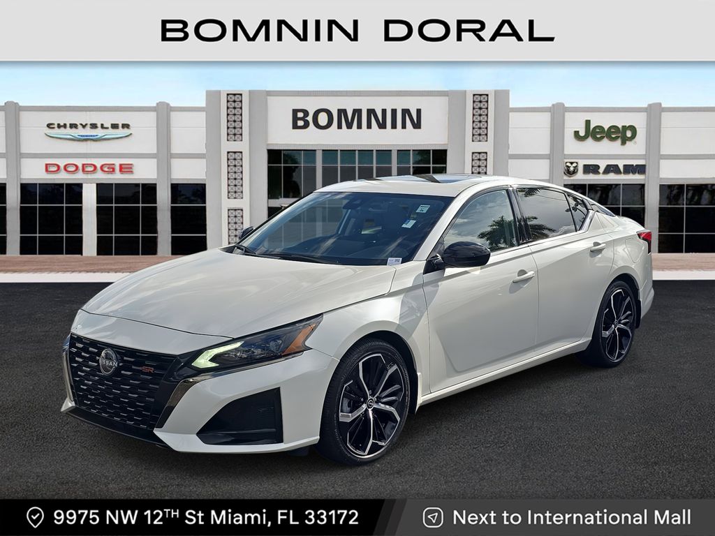 2024 Nissan Altima SR
