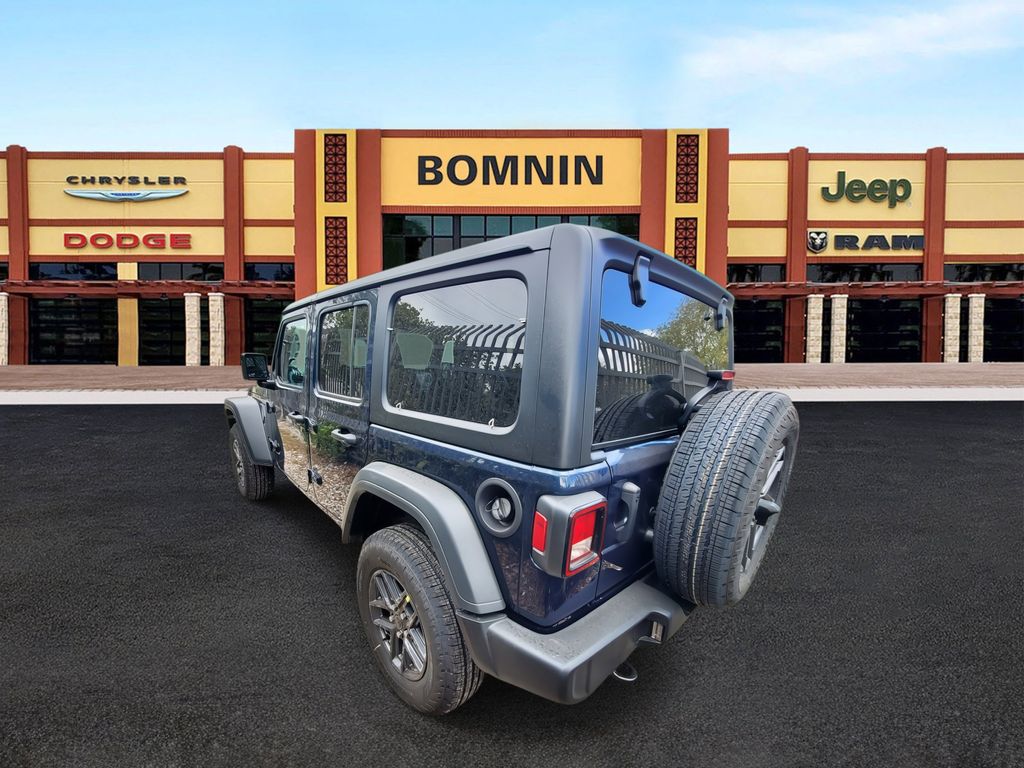2025 Jeep Wrangler Sport S photo 4
