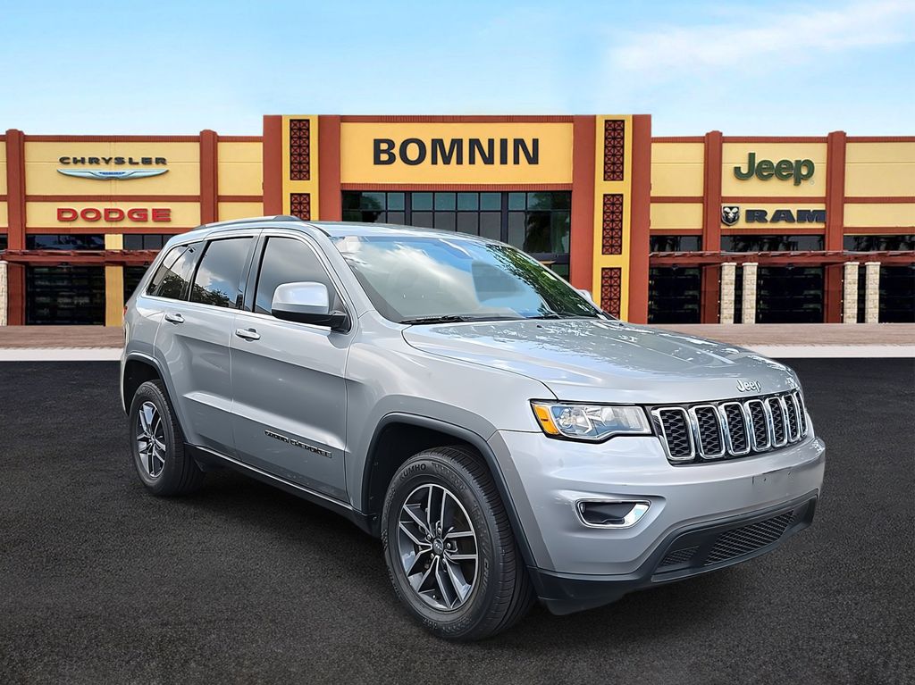 Used 2018 Jeep Grand Cherokee Laredo E with VIN 1C4RJEAG5JC430412 for sale in Miami, FL