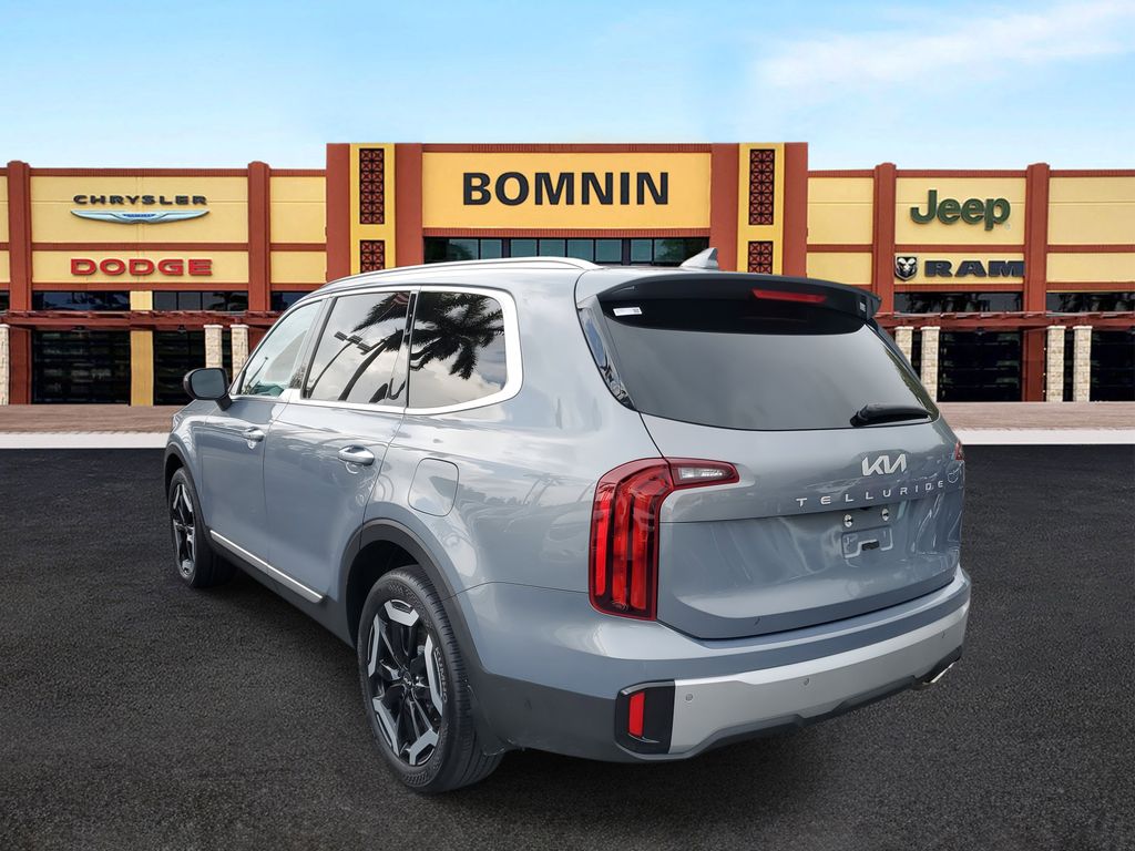 2024 Kia Telluride S photo 4