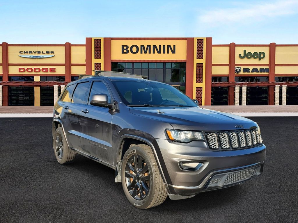 Used 2017 Jeep Grand Cherokee Altitude with VIN 1C4RJEAG2HC845777 for sale in Miami, FL