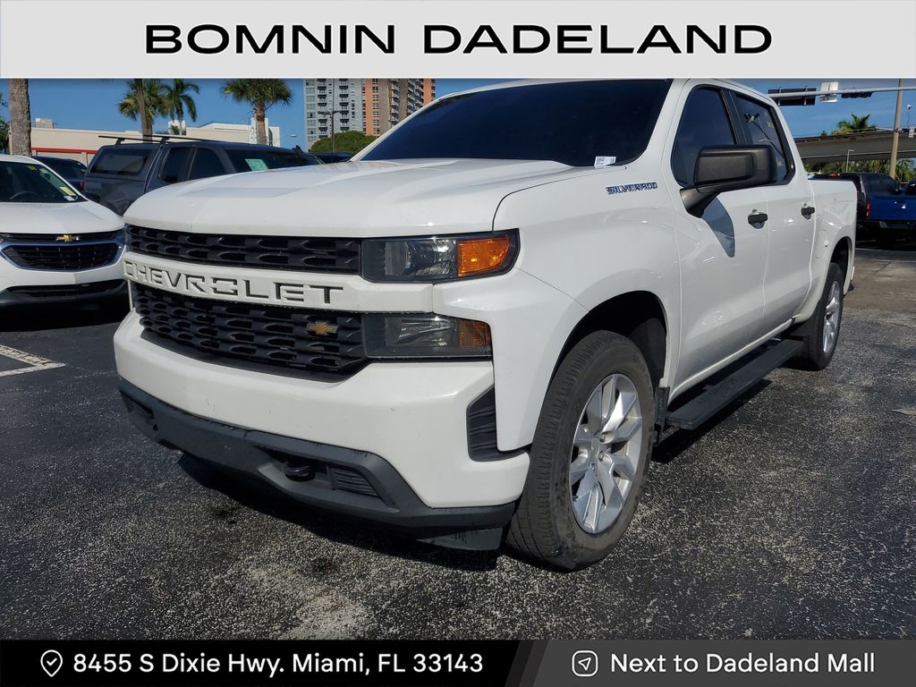 2020 Chevrolet Silverado 1500 Custom photo 2