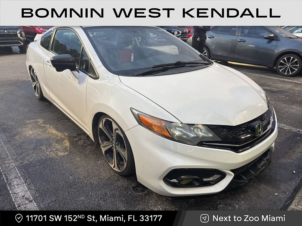 2015 Honda Civic Si photo 2