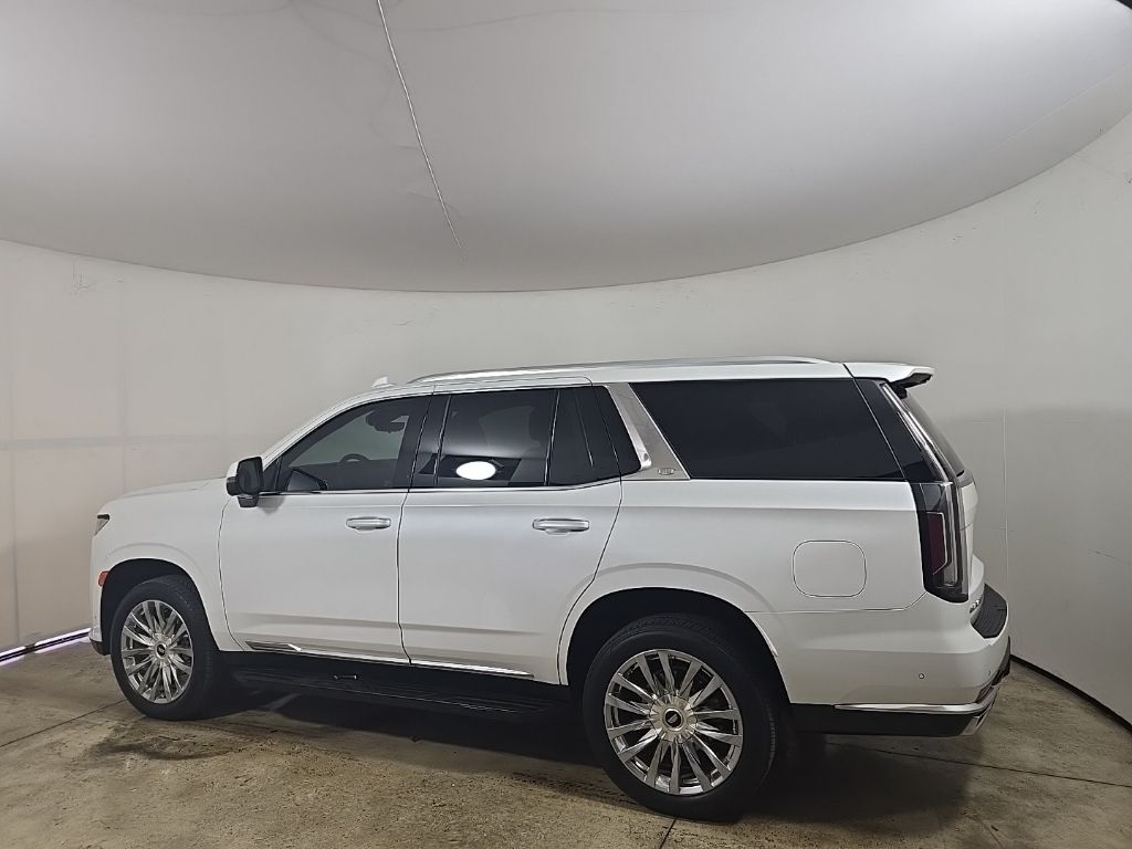 2023 Cadillac Escalade Premium Luxury photo 4