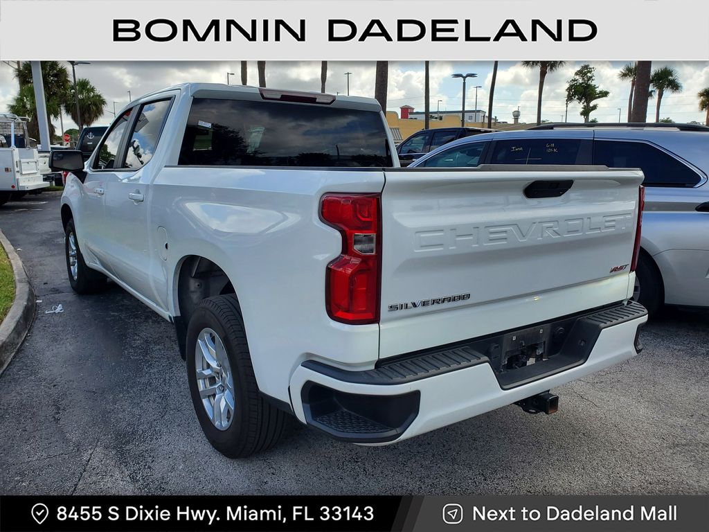2021 Chevrolet Silverado 1500 RST photo 3