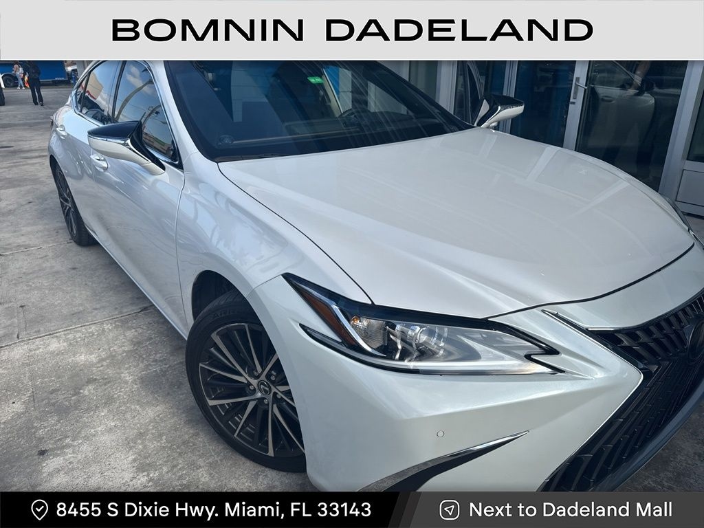 Used 2024 Lexus ES 350 Sedan