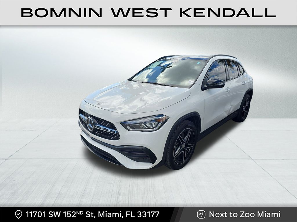 2022 Mercedes Benz GLA 250 photo 2