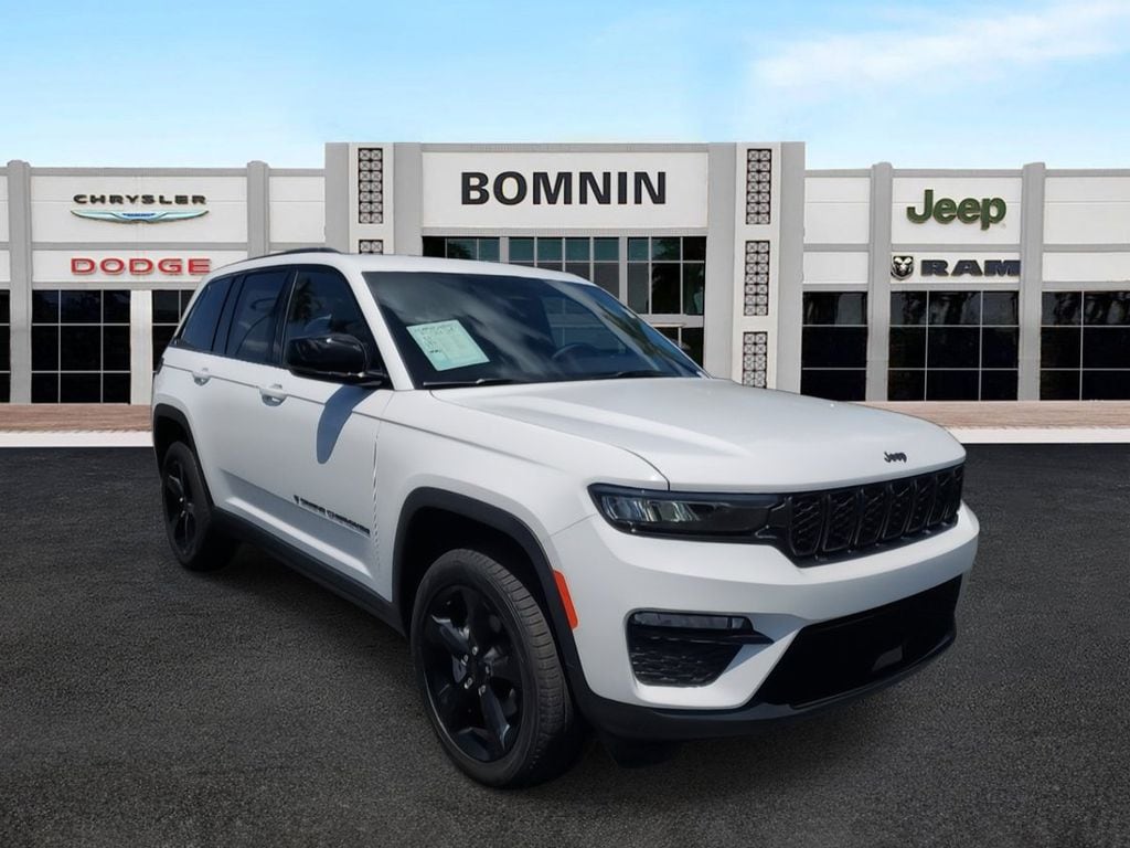 Used 2025 Jeep Grand Cherokee Limited SUV