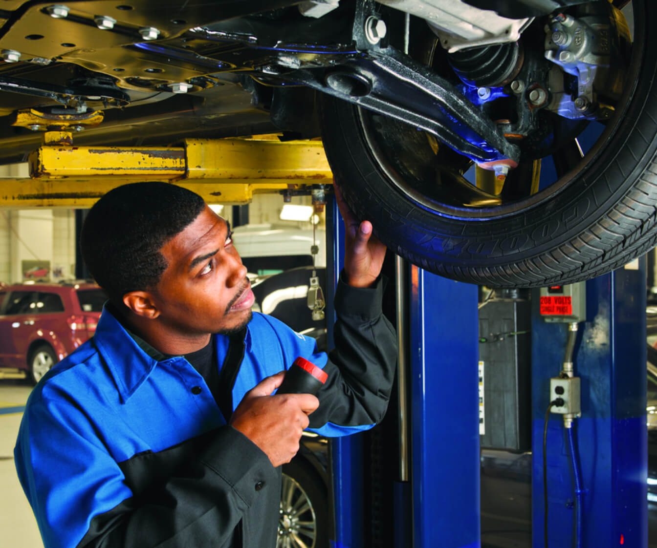 Schedule Maintenance at Your Local CDJR Service Center Near Hollywood, FL