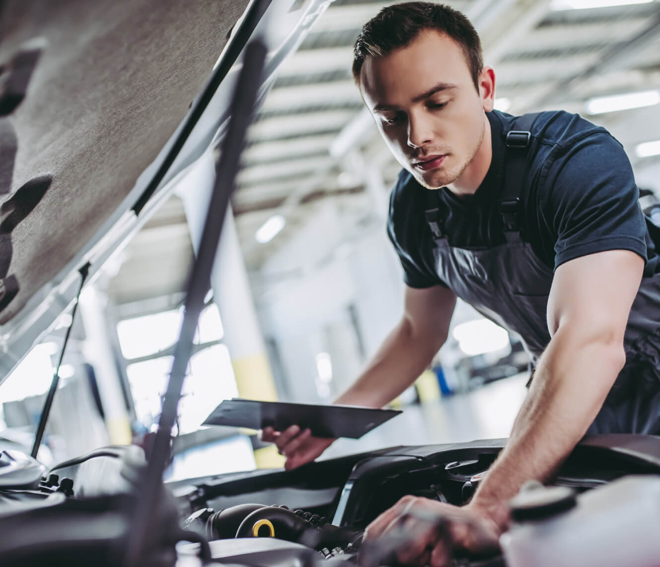 Book an Appointment at Our CDJR Service Center Near Pembroke Pines, FL