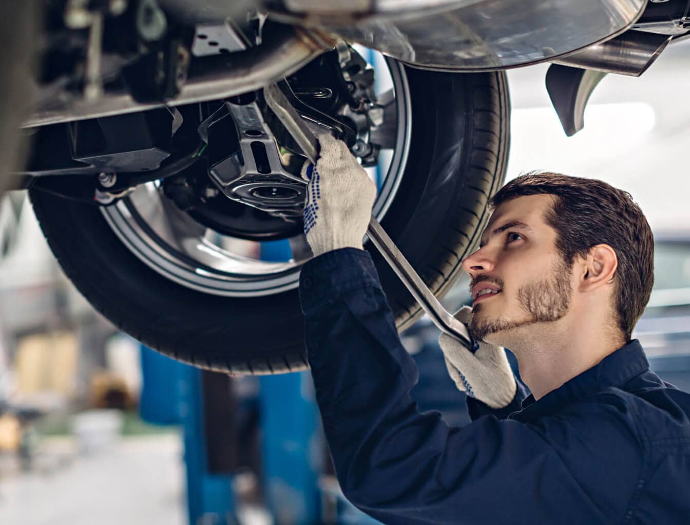 Book Appointments Easily at Our Authorized CDJR Service Center