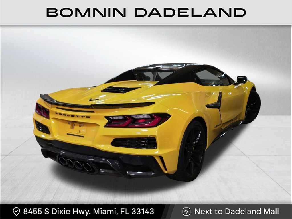 Used 2025 Chevrolet Corvette Z06 Convertible