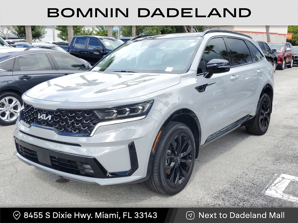 2023 Kia Sorento SX photo 2