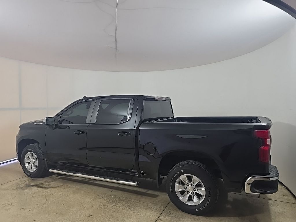 2019 Chevrolet Silverado 1500 LT photo 3