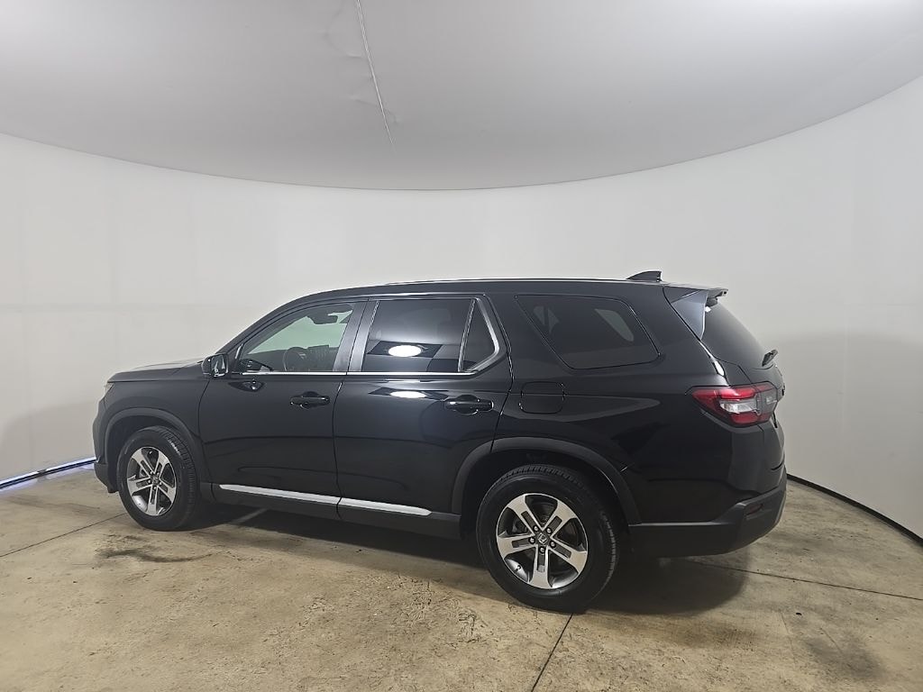 Used 2025 Honda Pilot EX-L SUV