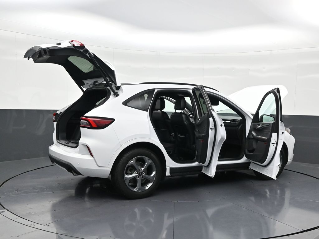2023 Ford Escape ST-Line - Photo 31