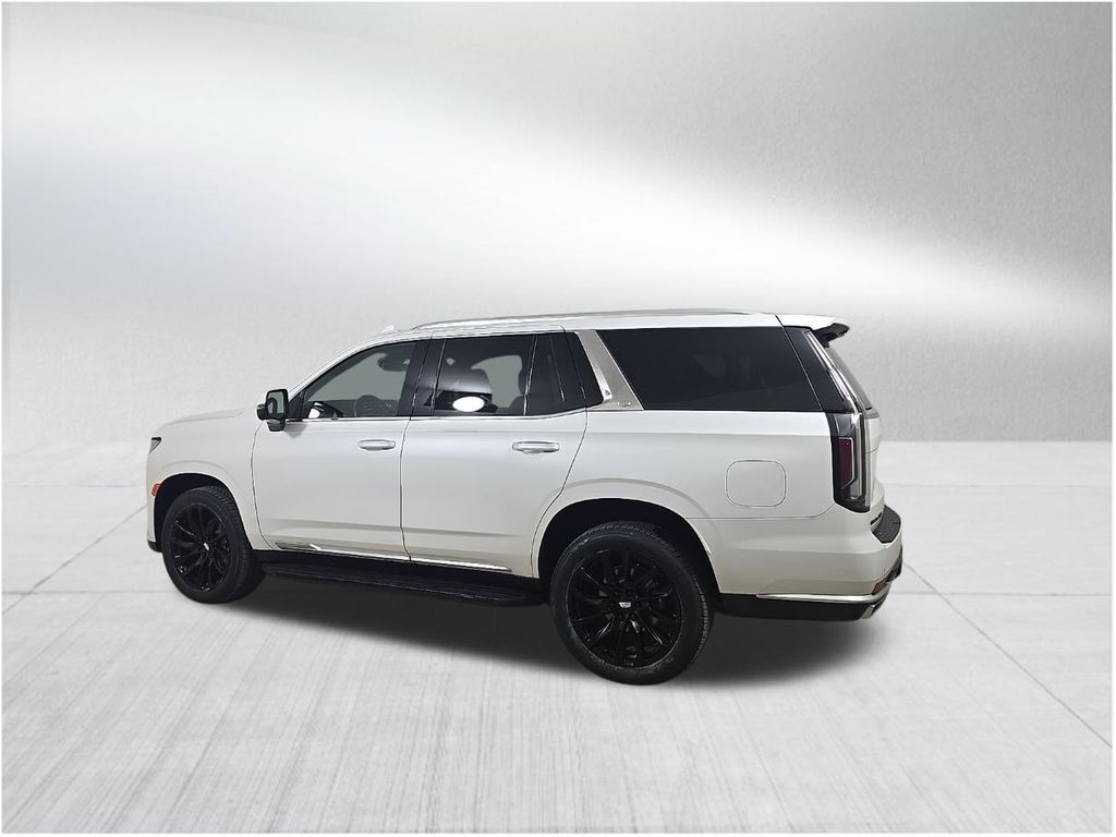 2021 Cadillac Escalade Luxury photo 2