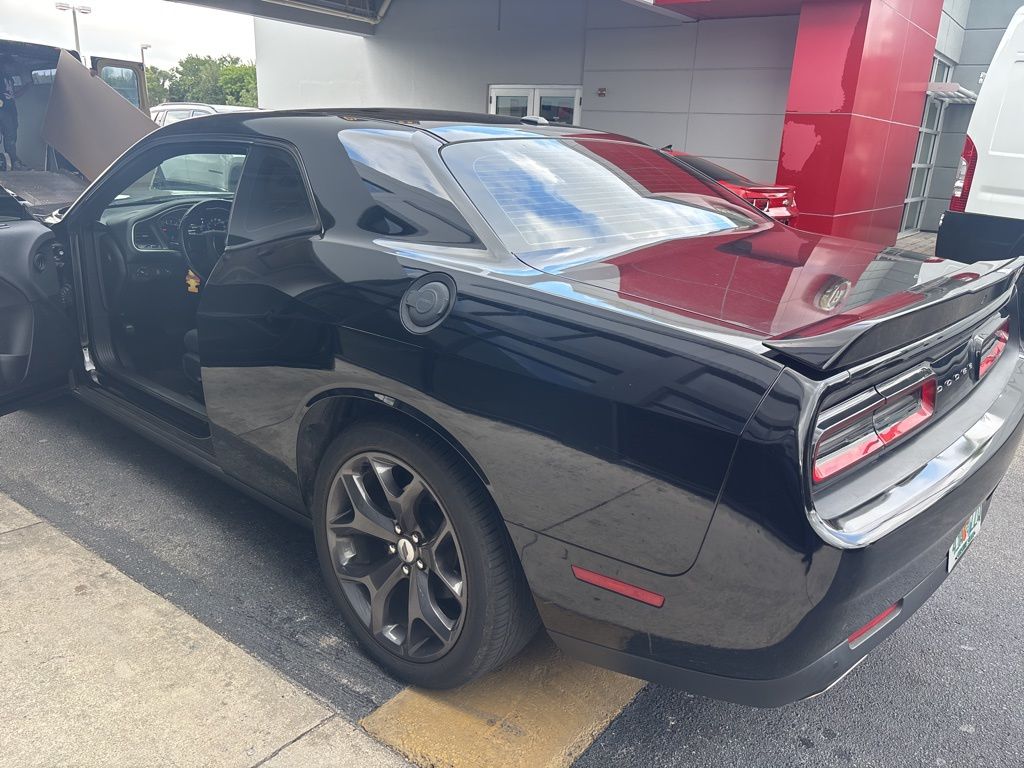 2019 Dodge Challenger GT photo 3