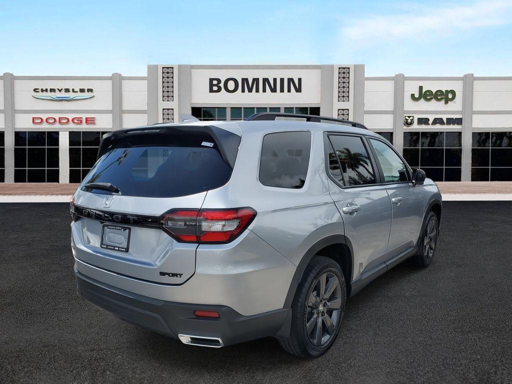 Used 2023 Honda Pilot Sport SUV