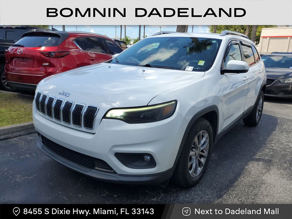 2019 Jeep Cherokee Latitude photo 2