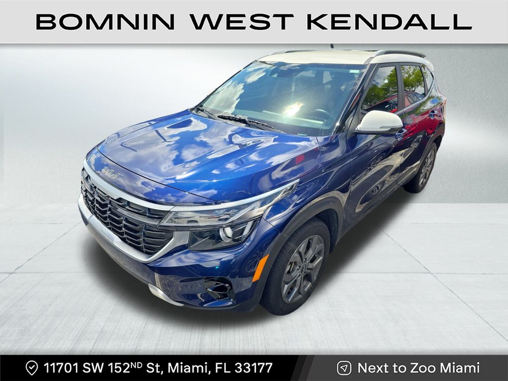 2024 Kia Seltos S photo 2