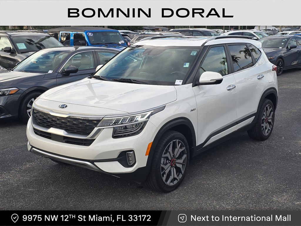 2021 Kia Seltos SX's photo