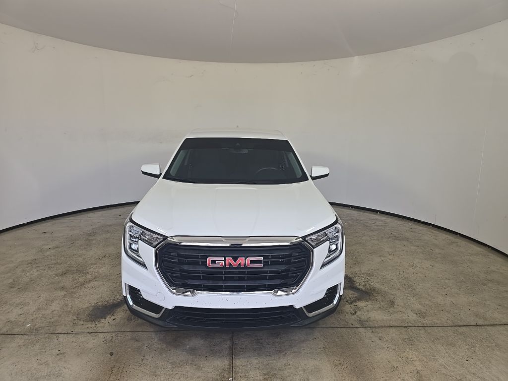 2022 Gmc Terrain SLE photo 3
