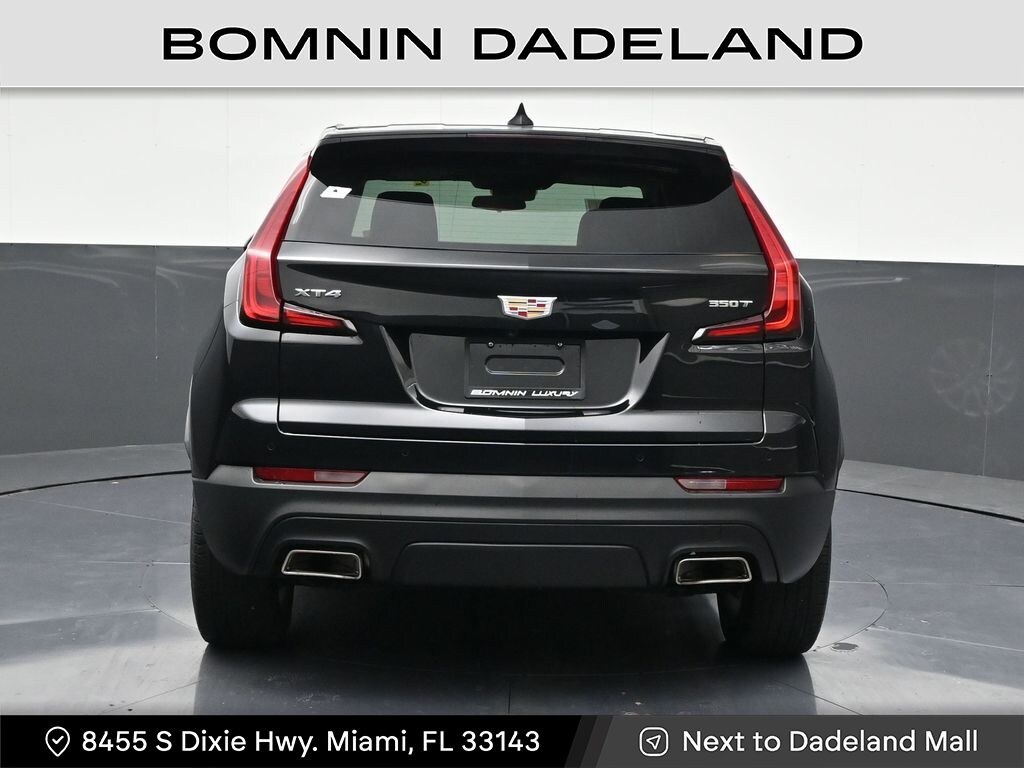 Used 2022 Cadillac XT4 Luxury SUV