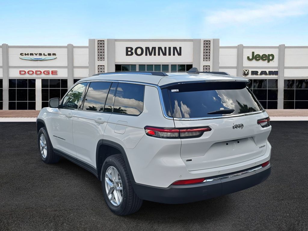 Used 2022 Jeep Grand Cherokee L Laredo SUV