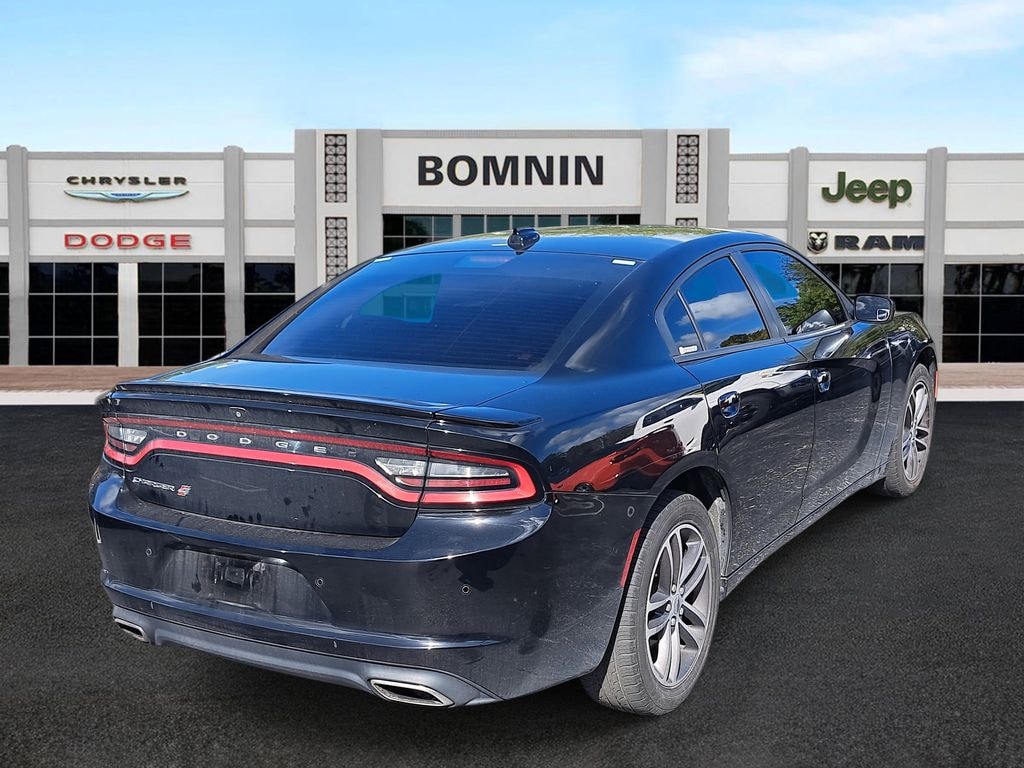 Used 2019 Dodge Charger SXT Sedan