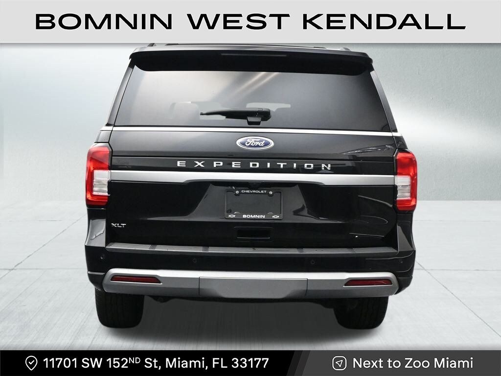 Used 2023 Ford Expedition XLT SUV