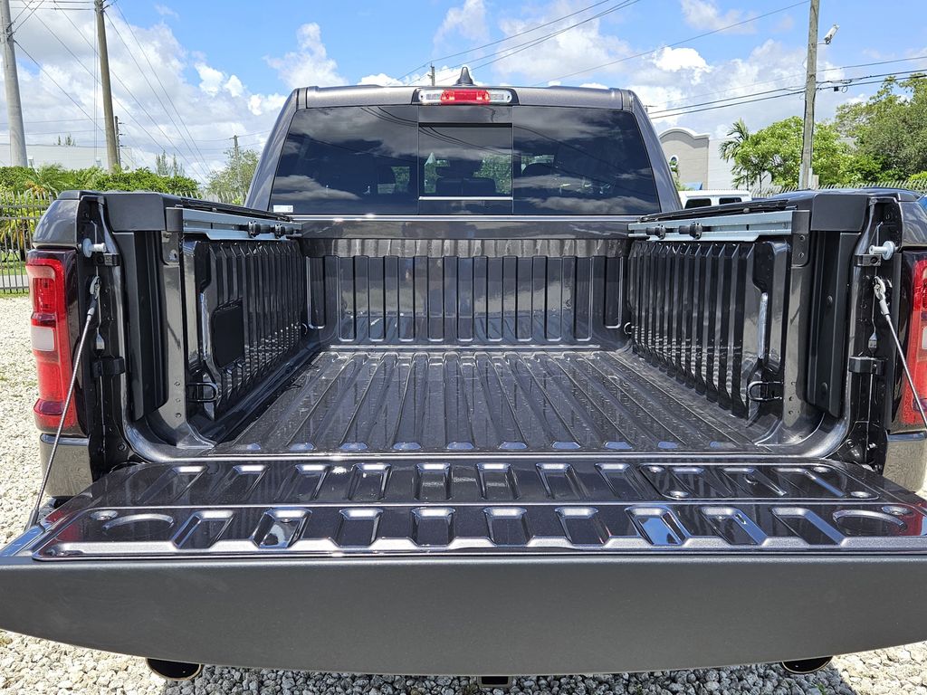 2026 Ram 1500 Laramie photo 2