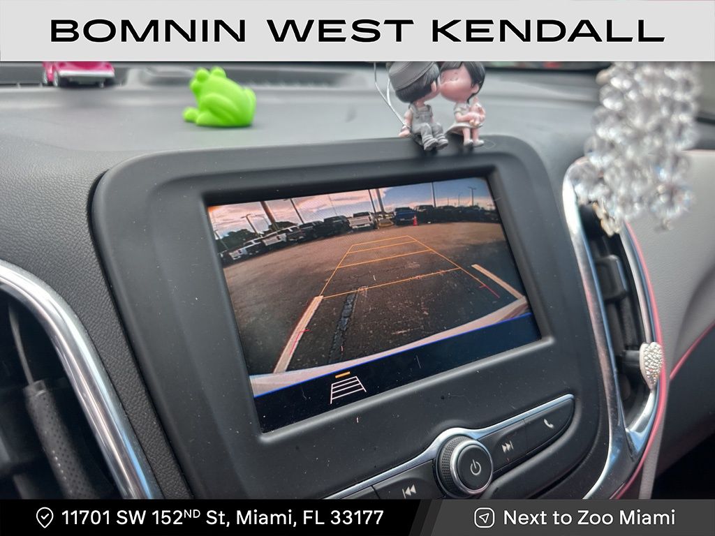 2021 Chevrolet Equinox LS photo 4