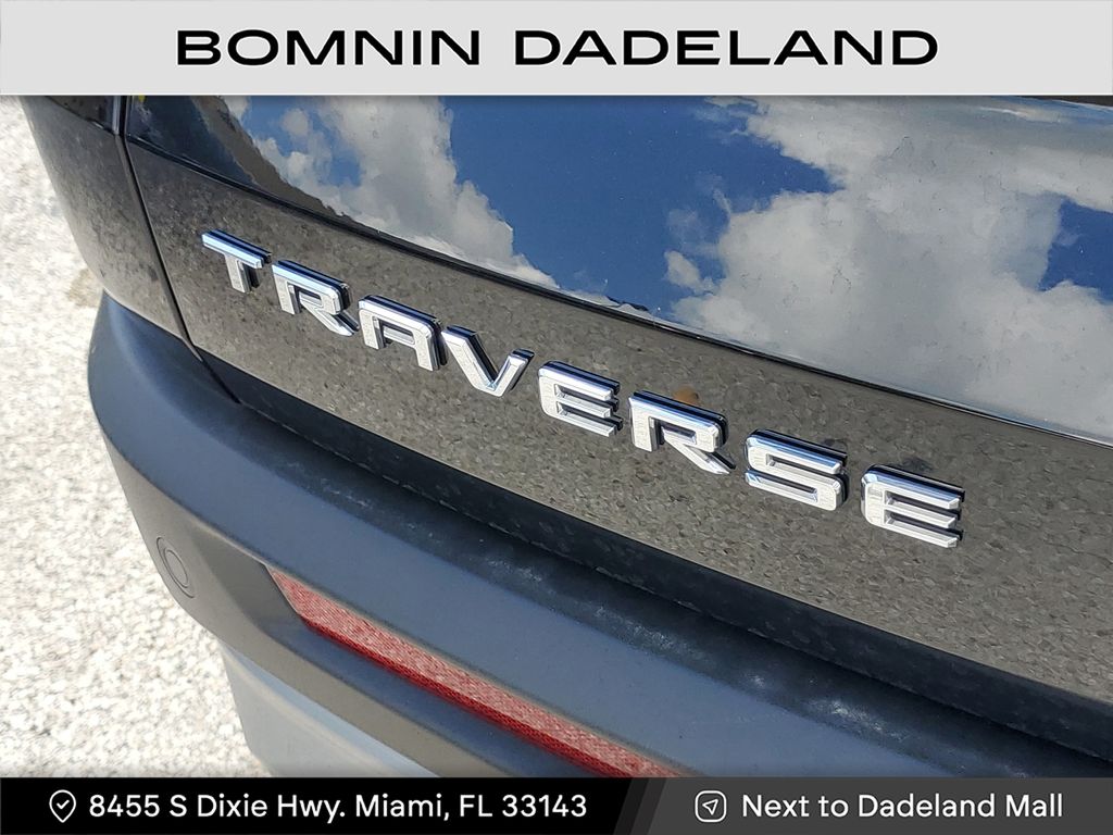 2024 Chevrolet Traverse 1LT photo 4