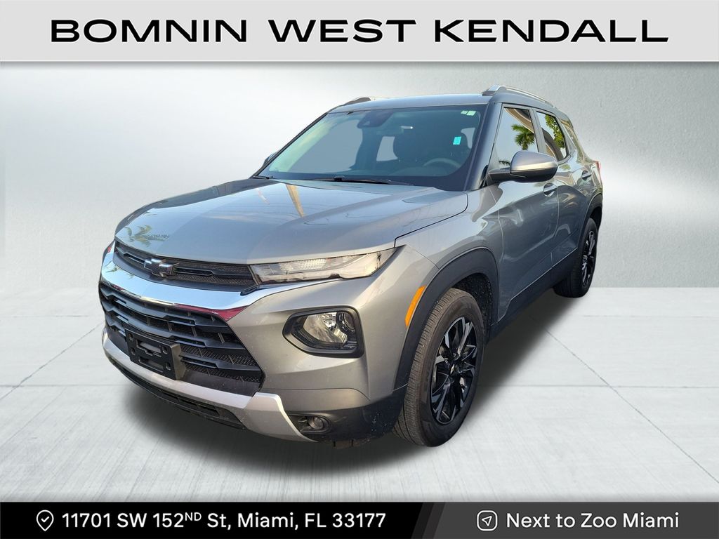2023 Chevrolet Trailblazer LT photo 2