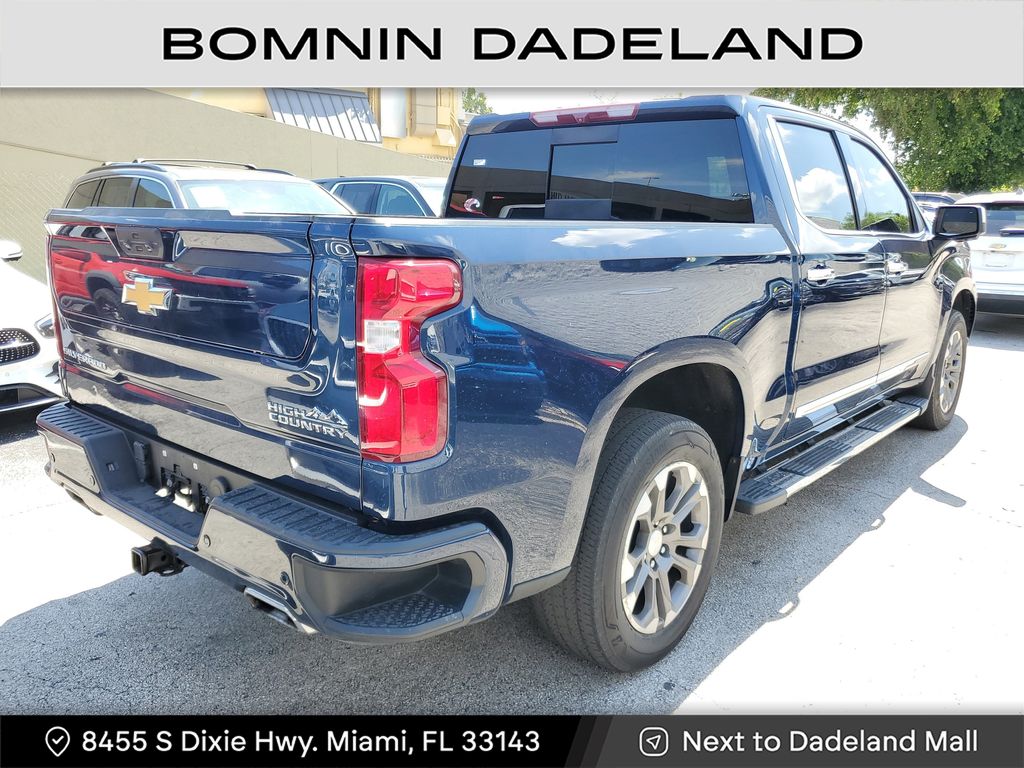 2022 Chevrolet Silverado 1500 High Country photo 4
