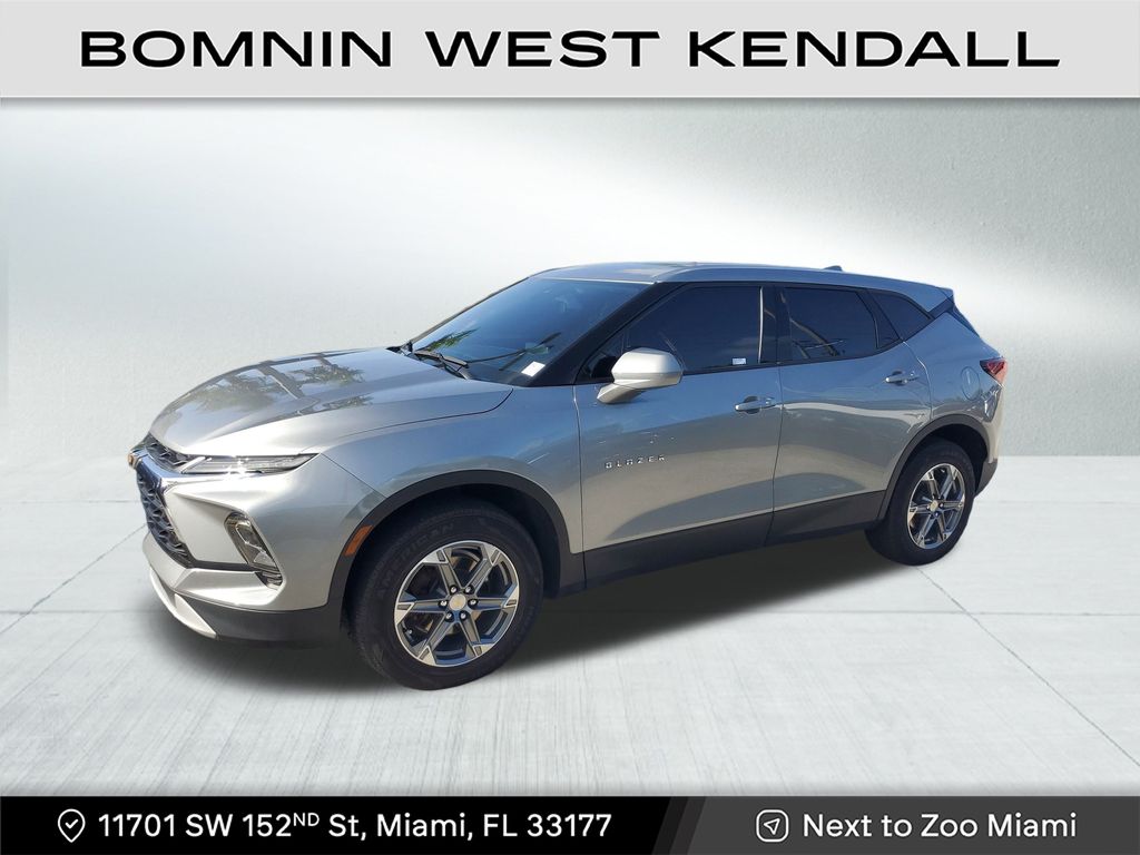 2023 Chevrolet Blazer 2LT photo 4