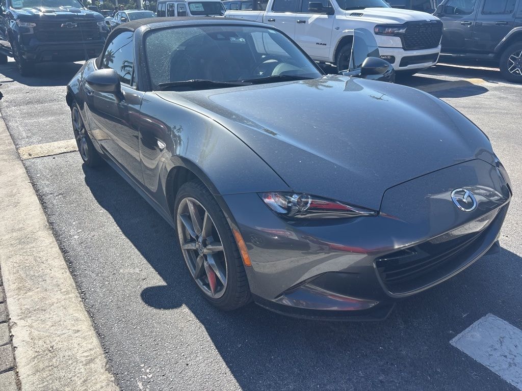 Used 2022 Mazda MX-5 Miata Grand Touring Convertible