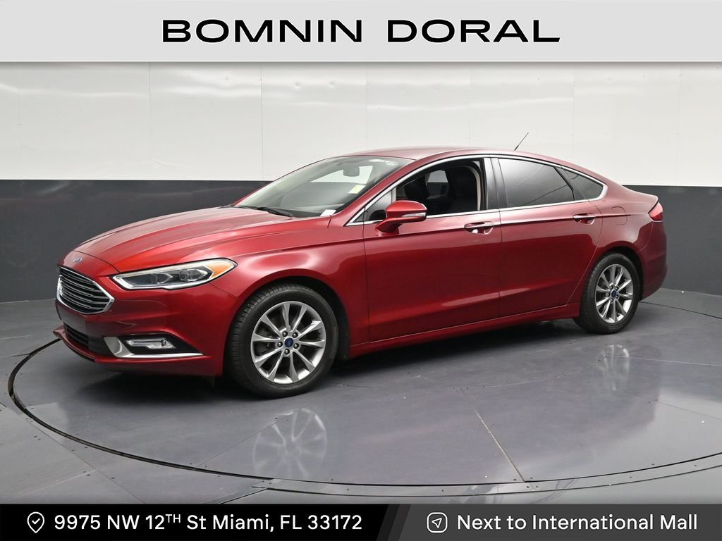 2017 Ford Fusion SE FWD's photo