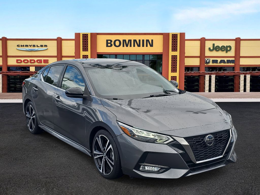 2021 Nissan Sentra SR photo 2