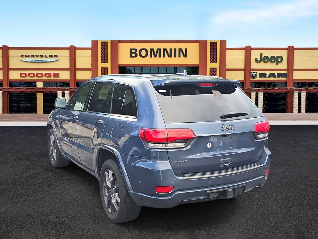 2021 Jeep Grand Cherokee Anniversary Edition photo 4