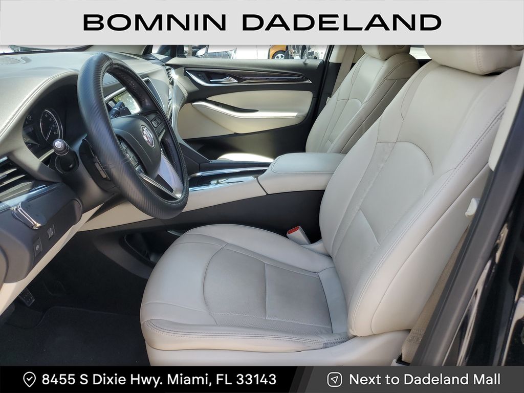 2023 Buick Enclave Essence photo 16